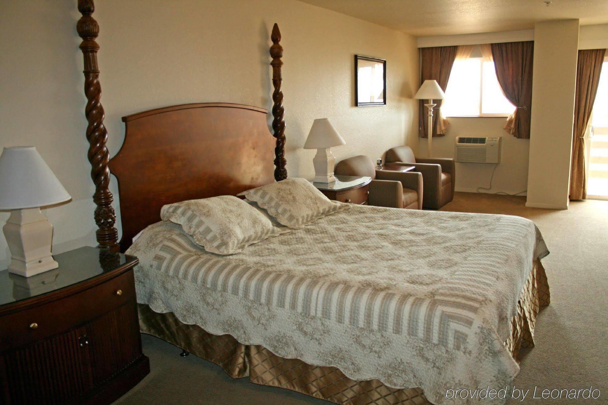 Surestay Plus Hotel By Best Western Gold Beach Ngoại thất bức ảnh